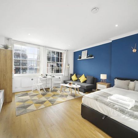Studio Apartment By Homely Stays Londen Buitenkant foto